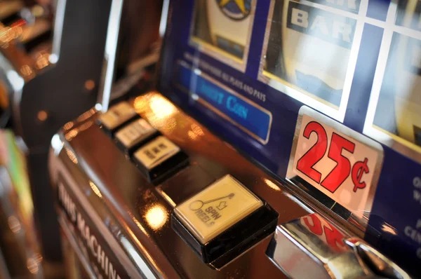 Our jotuntoto Galactic Gems slot guide with gem reel layout